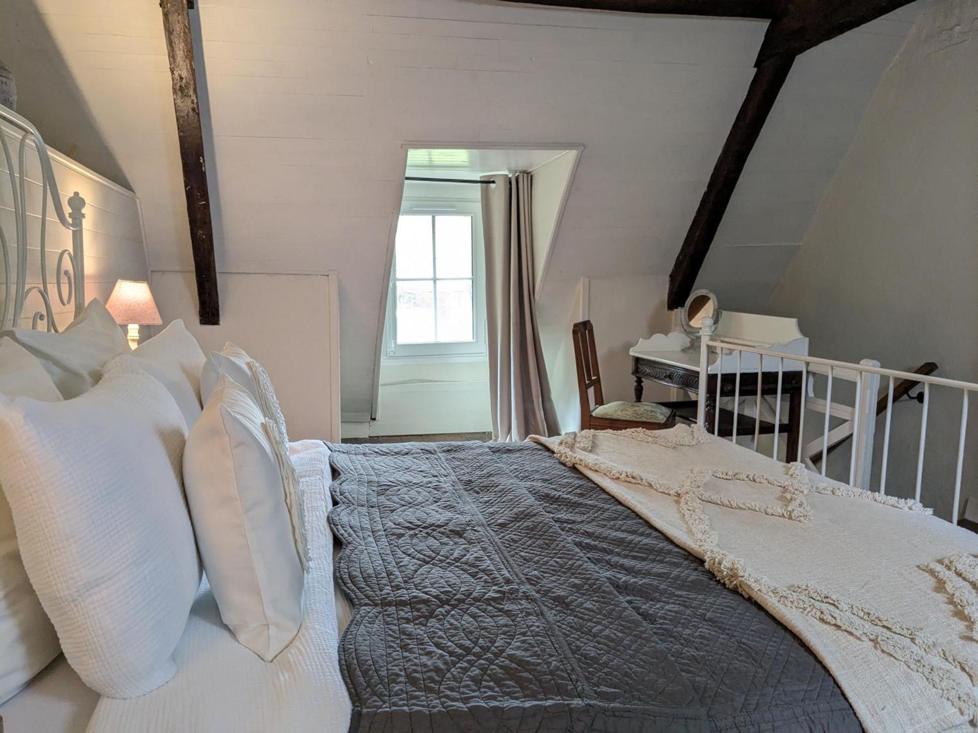 Sous Le Chateau Jumilhac-le-Grand 外观 照片